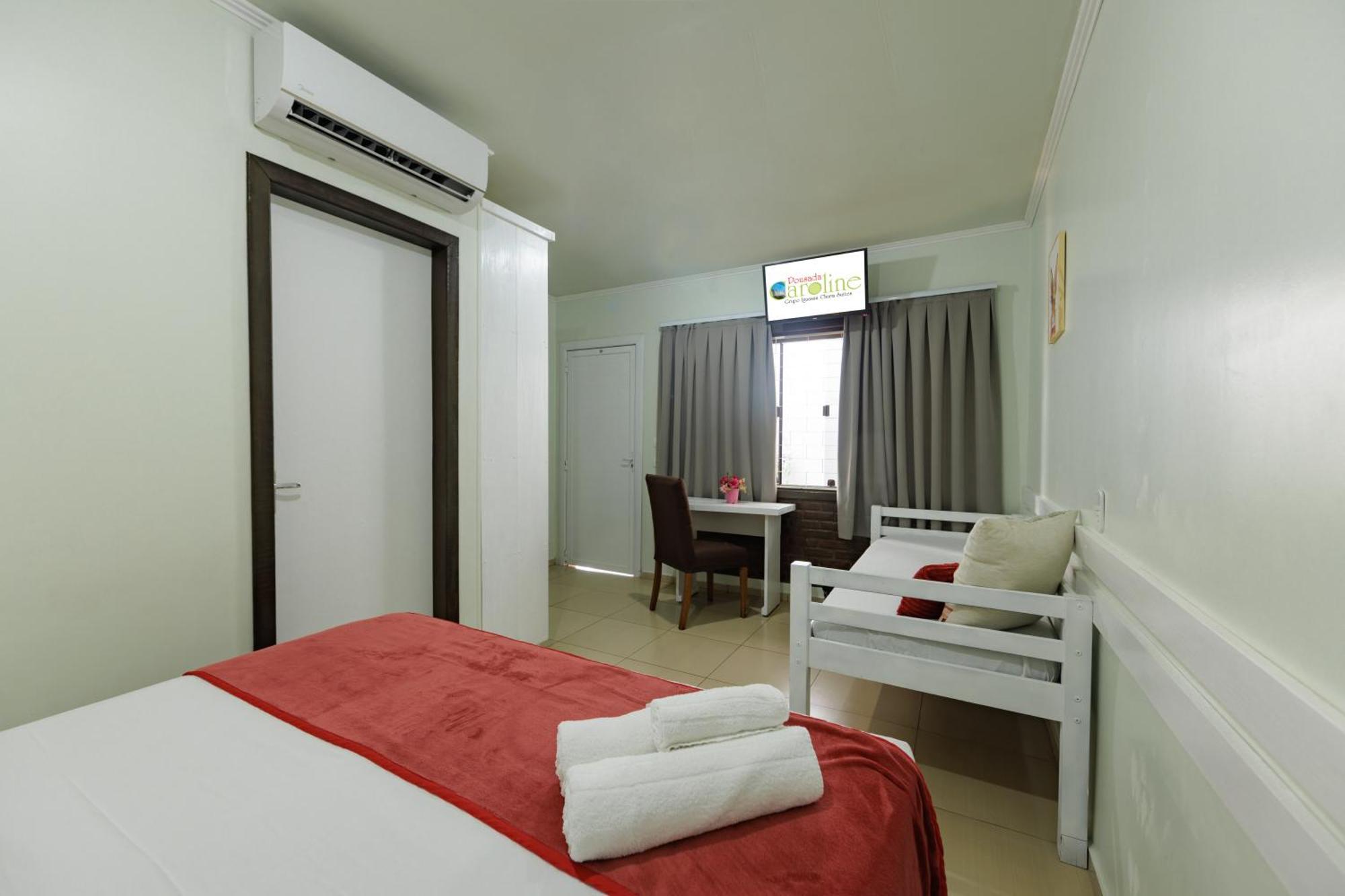 Hotel e Pousada Caroline Foz do Iguaçu Esterno foto